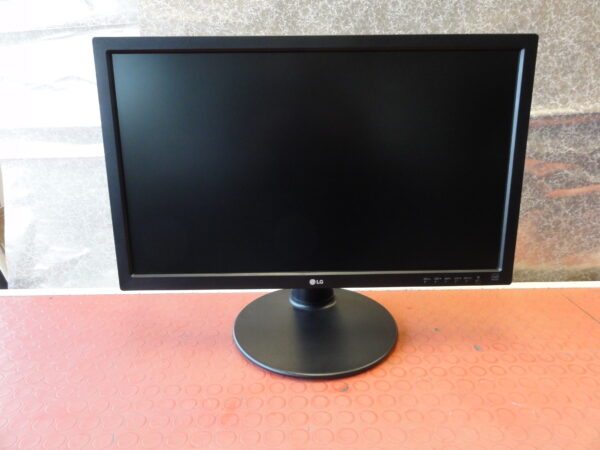 MONITOR LG 24 POLLICI FULL HD IPS - immagine 5