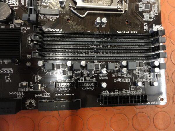 SCHEDA MADRE GIGABYTE GA-Q170M-D3H SOCKET 1151 - immagine 5