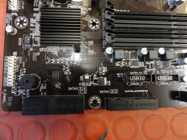 SCHEDA MADRE GIGABYTE GA-Q170M-D3H SOCKET 1151 - immagine 8
