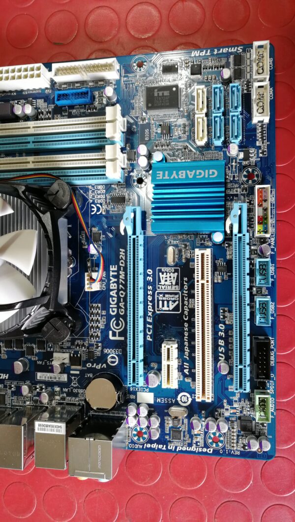 SCHEDA MADRE GIGABYTE GA-Q77M-D2H SOCKET 1155 + DISSIP. + VENT. + HDMI - immagine 3