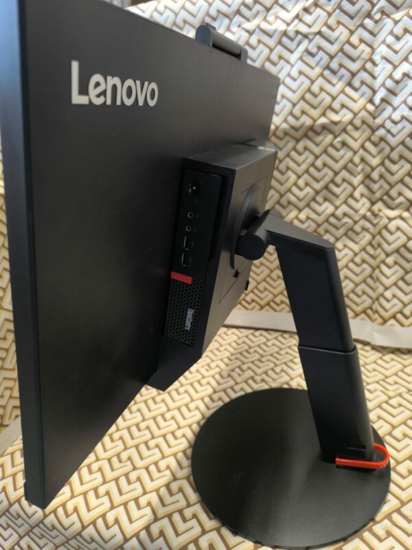 LENOVO ThinKCentre AIO ALL IN ONE i3 6100 SSD M2 256GB RAM 8GB WEB CAM - immagine 3