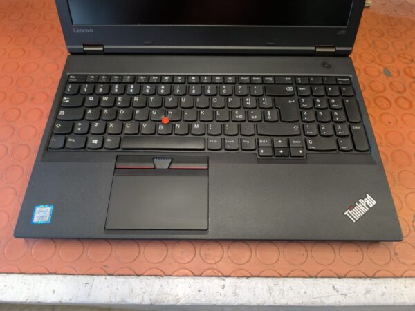 COMPUTER PORTATILE NOTEBOOK LENOVO TINKPAD L570 i5 7200U RAM 8GB SSD M2 256GB WINDOWS 11 PROFESSIONAL DISPLAY 15.6 POLLICI - immagine 3