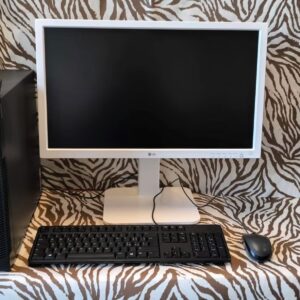 COMPUTER FISSO i5 4690 PIU' MONITOR 24 POLLICI TASTIERA MOUSE WINDOWOS 11 PROFESSIONAL